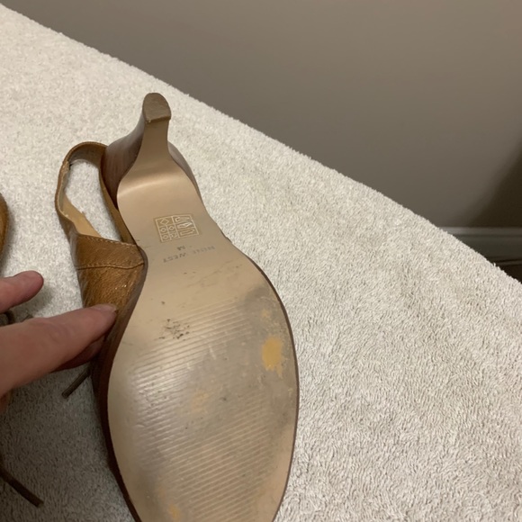 - Nine West Heels, Gorgeois leather - Picture 6 of 7